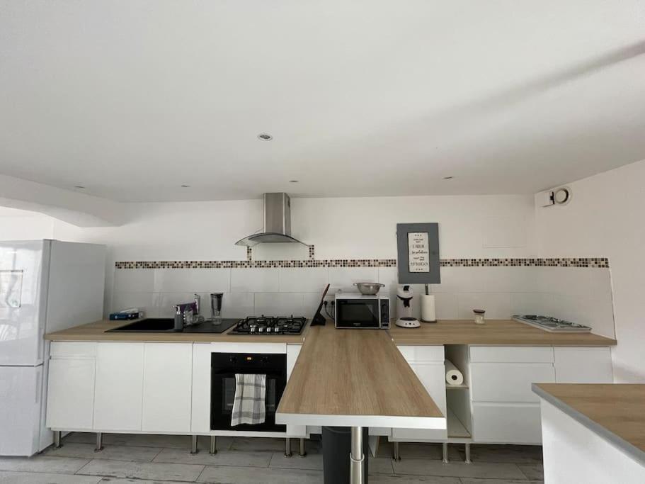 Villa Charentaise 6-8 Personnes Avec Piscine Tonnay-Charente Esterno foto